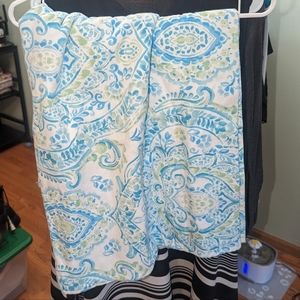 💙Avanti home print shower curtain